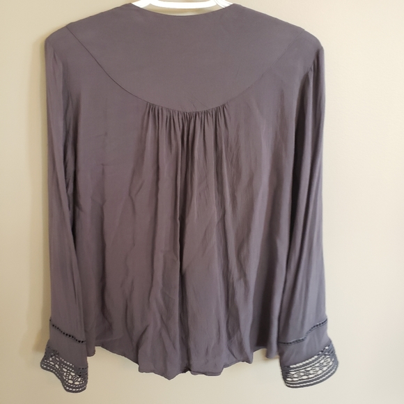Boho Faux Wrap Top w/ crochet … - Picture 5 of 5